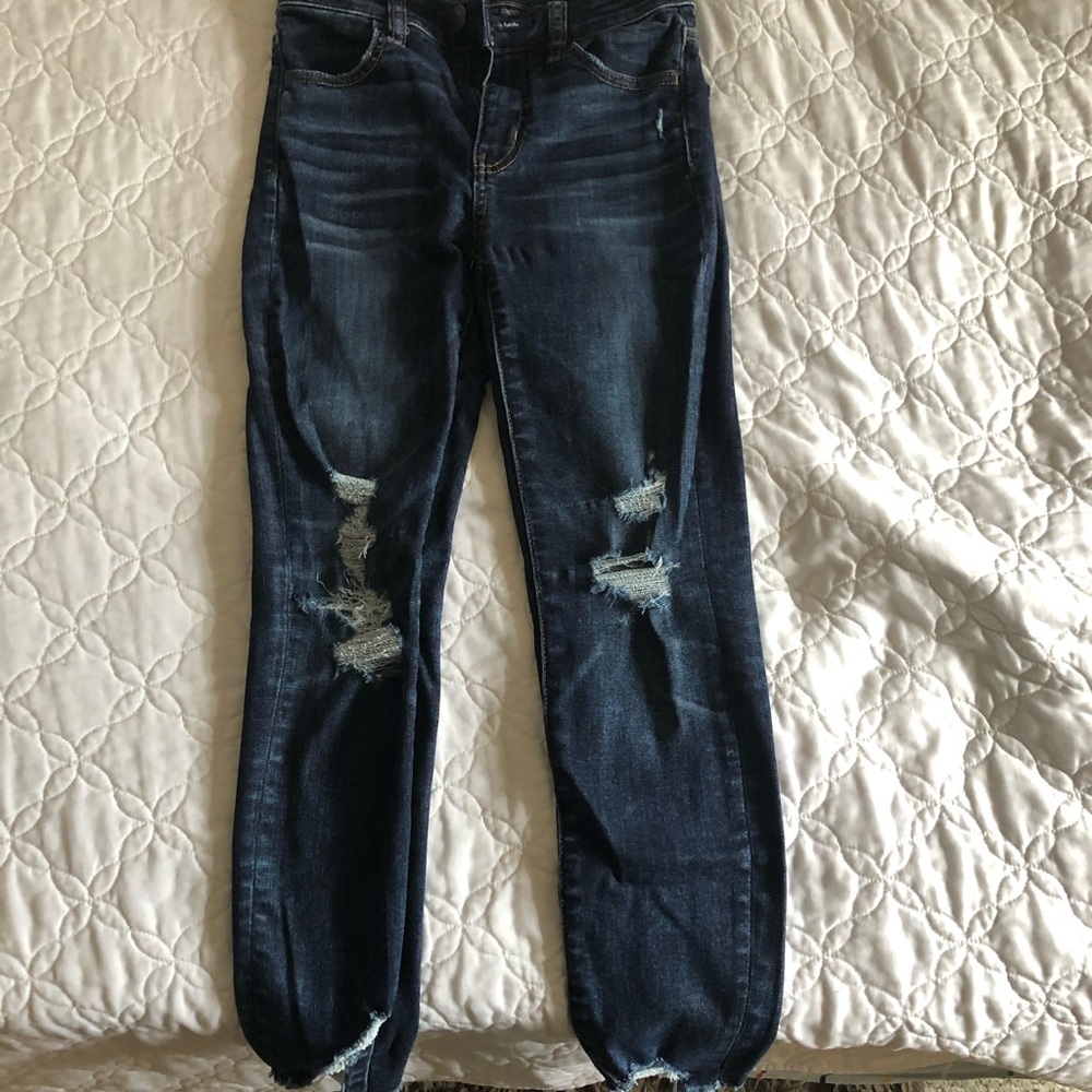 AE ripped dark wash skinny jean